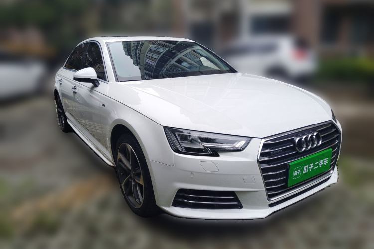 Used Audi A4L 2017 45 TFSI quattro Style Edition Front Right 45 Deg