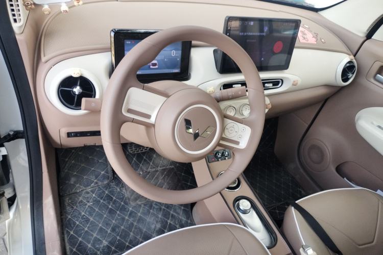 Used Wuling Hongguang MINIEV 2025 Four-Door Version Advanced Edition