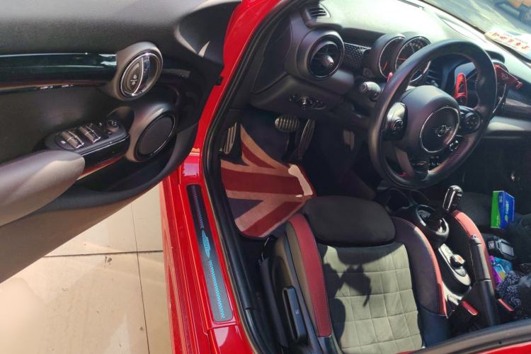 Used MINI MINI 2019 2.0T COOPER S Racing Edition Five-Door Version
