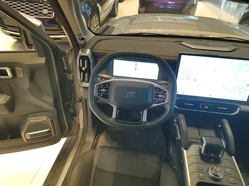 Used JETOUR Traveler 2023 1.5T Two-Wheel Drive Discovery PRO — 10