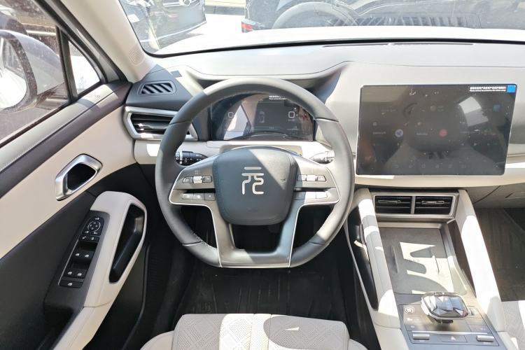 Used BYD Yuan UP 2024 401KM Leading Edition Steering Wheel
