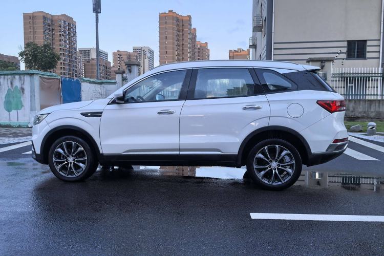Used Zotye T500 2018 1.5T Manual Luxury Model
