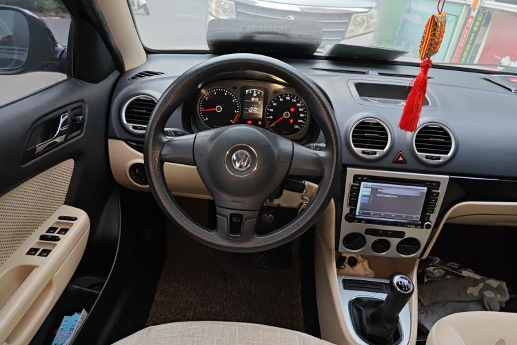 Used Volkswagen Lavida 2011 1.6L Manual Joy Version Steering Wheel