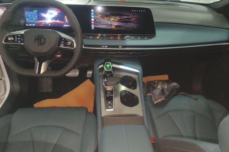 Used MG 7 2023 1.5T DCT Luxurious Supreme Edition