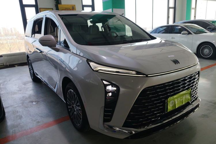Used Buick GL8 New Energy 2024 Lu Zun Luxury Edition 7-Seater
