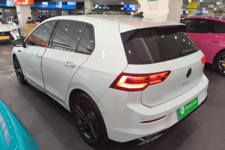 Used Volkswagen Golf 2023 280TSI DSG R-Line Lite Exterior 2