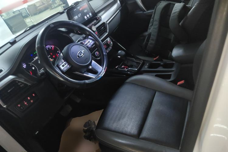 Used Kia Sportage R 2019 2.0L Automatic Smart Luxury Edition Left Front Seat