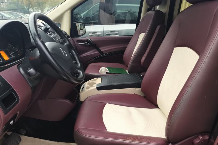 Used Mercedes-Benz Vito 2016 2.0T Elite Edition Left Front Seat