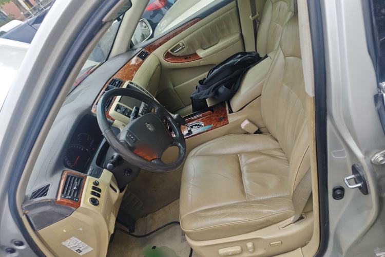 Used Toyota Crown 2005 3.0L Royal
