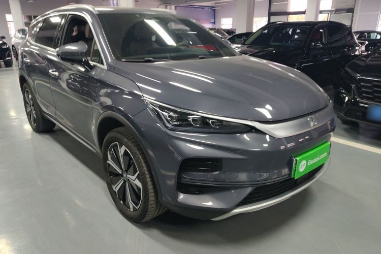 Used BYD Tang New Energy 2024 EV Champion Edition 600KM Deluxe Model Front Right 45 Deg