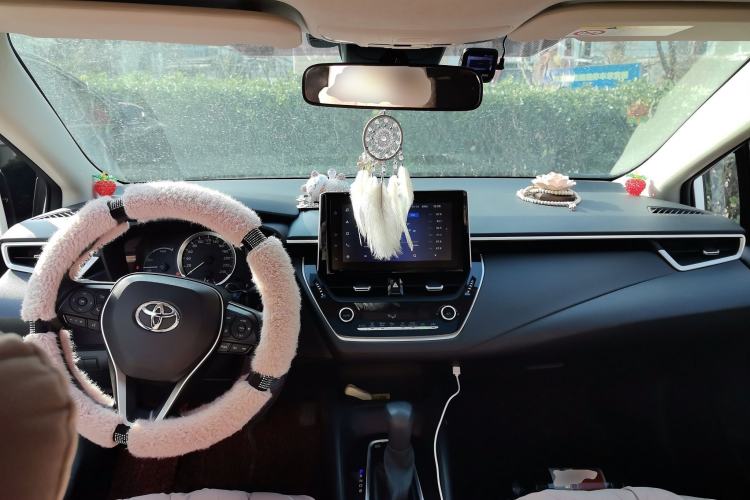 Used Toyota Corolla 2021 Dual-Motor 1.8L E-CVT Elite Edition
