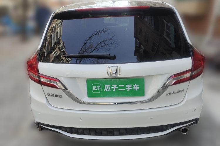 Used Honda Jade 2017 1.8L automatic Comfort version 5 seats
