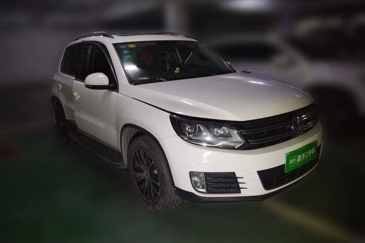 Used Volkswagen Tiguan 2015 1.8TSI Automatic All-Wheel-Drive Luxury Model