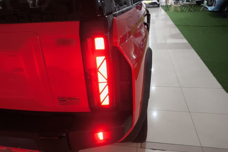 Used iCAR 03T 2024 501km Four-wheel Drive Long-Range Version