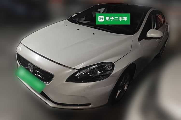 Used Volvo V40 2016 T3 Zhiyi Edition