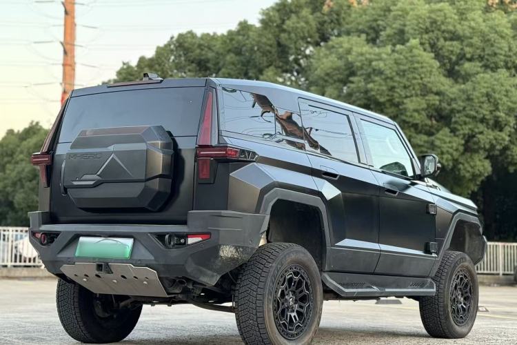 Used Brave warrior 917 2023 Range-Extended Base Model
