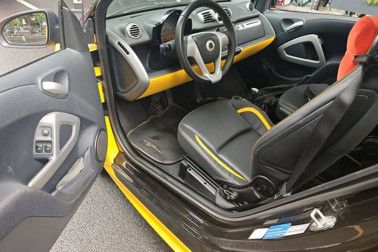 Used smart fortwo 2013 1.0 MHD Hardtop City Ranger Special Edition
