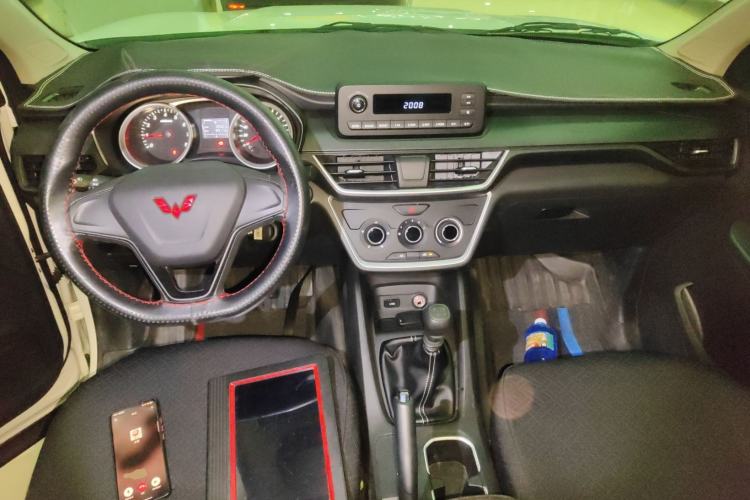 Used Wuling Hongguang S3 2019 1.5L Manual Standard Version China VI Standard
