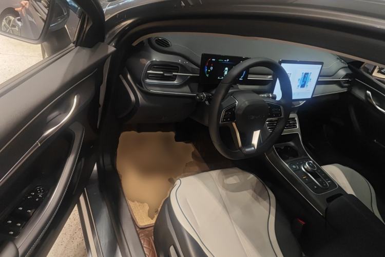 Used BYD Destroyer 05 2024 Honor Edition DM-i 120KM Luxury Model