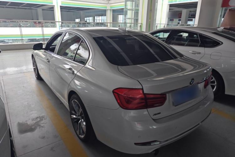 Used BMW 3 Series 2016 316Li Fashion Model
