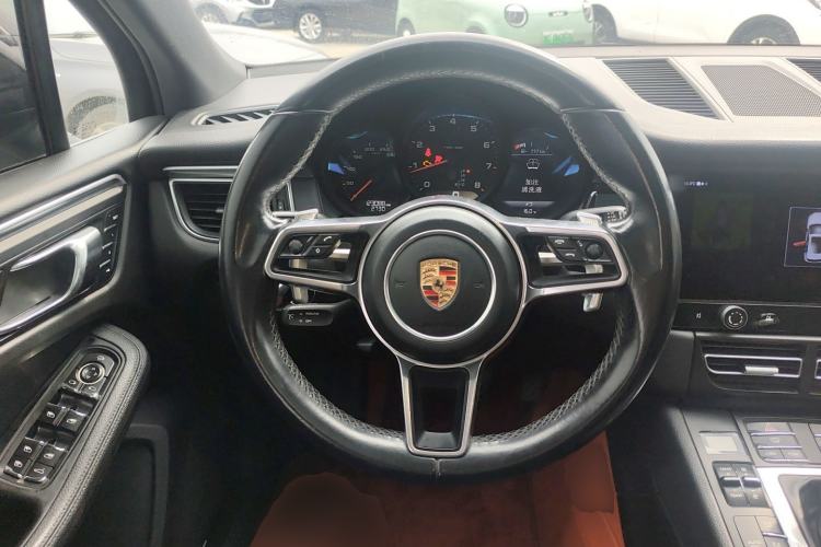 Used Porsche Macan 2017 Macan 2.0T Steering Wheel