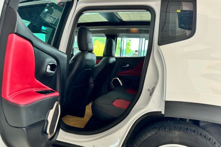 Used Jeep Renegade 2017 180T Automatic Jingneng Edition
