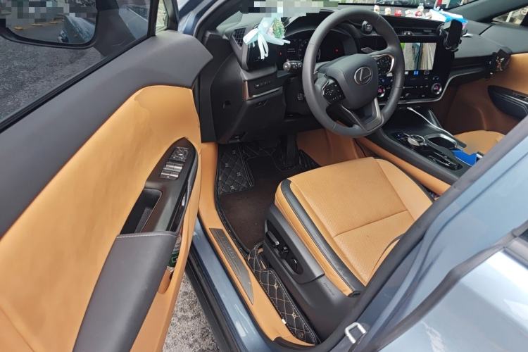 Used Lexus RZ 2023 450e All-Wheel Drive Luxury Edition
