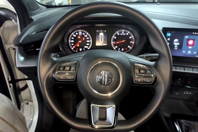 Used MG 5 2021 180 DVVT Manual Youth Luxury Edition

