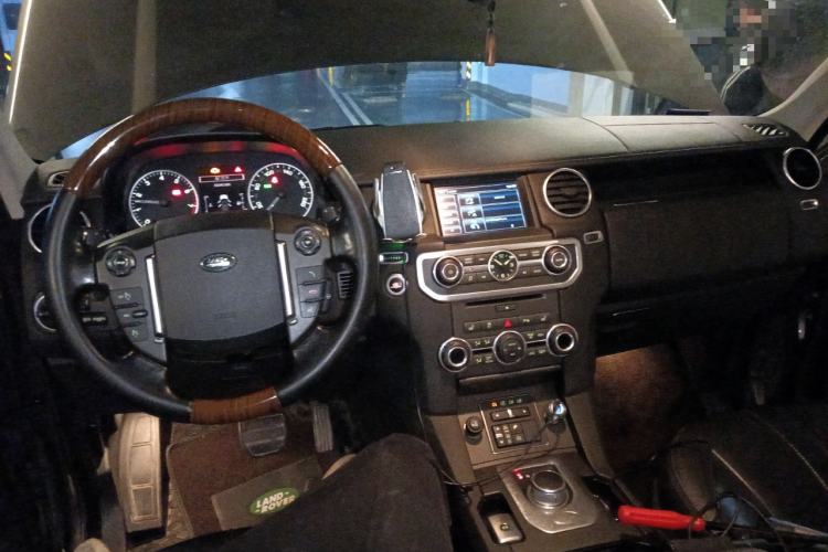 Used Land Rover Discovery 2015 3.0 SC V6 HSE
