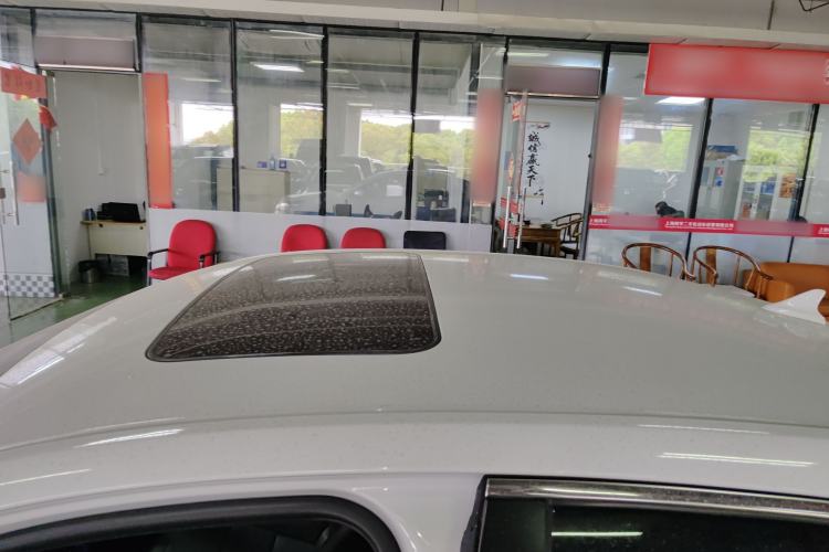 Used Chevrolet Malibu 2014 2.0L Automatic Luxury Edition Roof