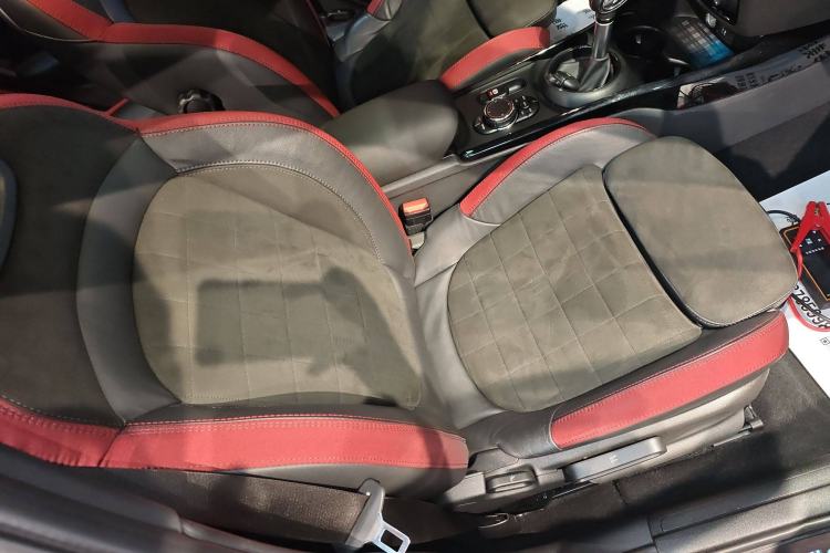 Used MINI JCW CLUBMAN 2017 2.0T JOHN COOPER WORKS Geek
