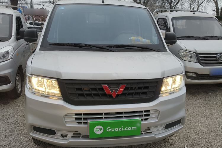 Used Wuling Rongguang New Truck 2019 1.5L Double-Cab China VI L3C
