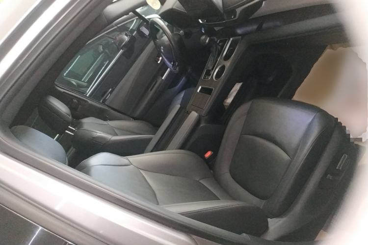 Used Toyota Granvia 2023 2.5L Hybrid Prestige VIP Edition
