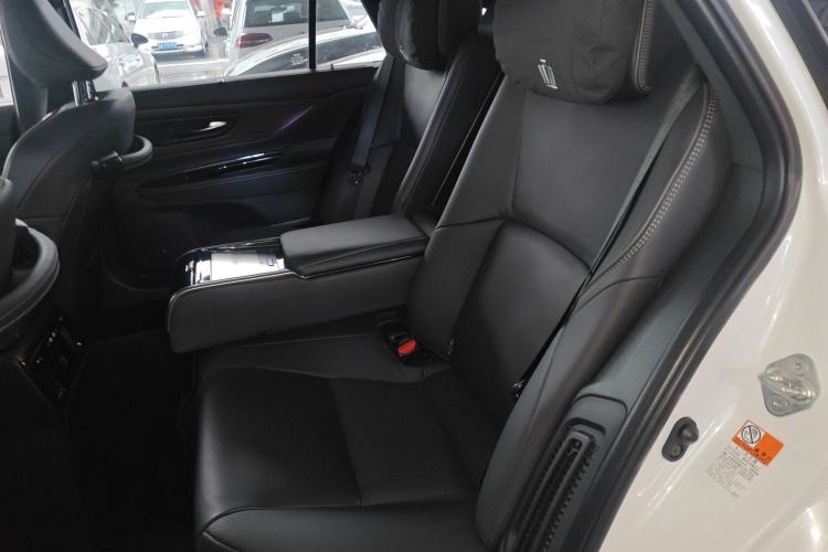 Used Toyota Crown 2024 2.5L Ultimate Edition
