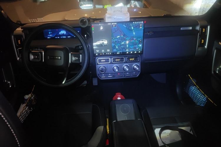 Used iCAR V23 2025 550 Two-Wheel Drive Intelligent Driving Version Center Console