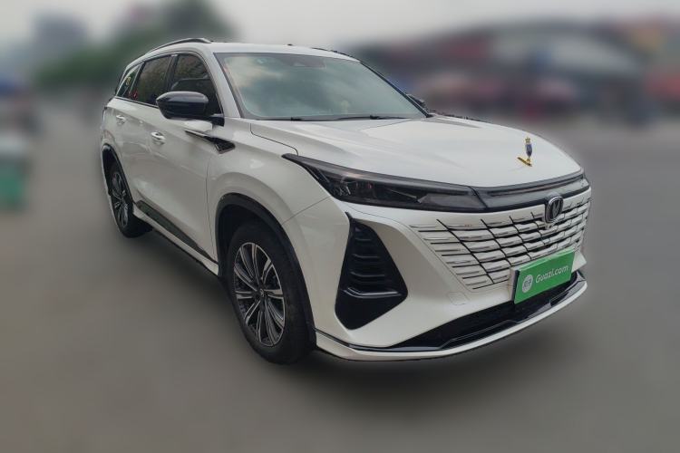 Used CHANGAN CS75 PLUS 2024 3rd Generation Champion Edition 1.5T Intelligent Drive Dynamic Model Front Right 45 Deg