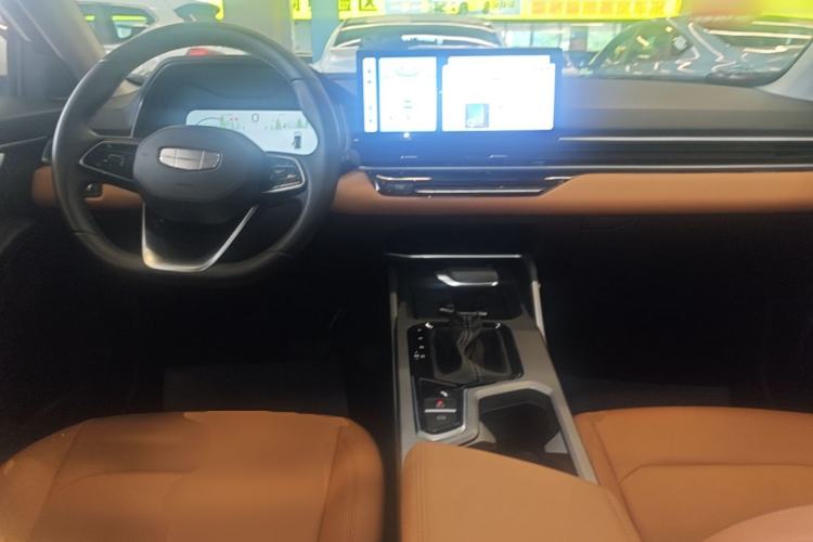 Used Geely Auto Emgrand 2025 4th Generation 1.5L CVT Flagship Version