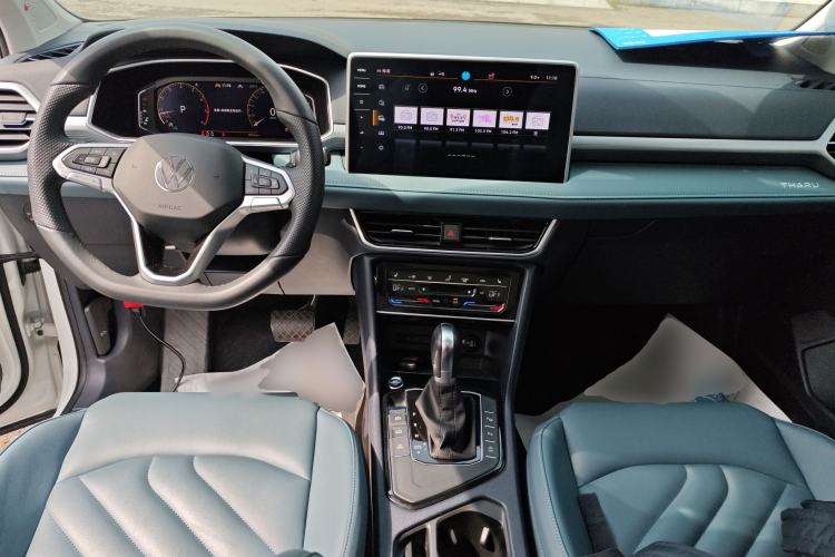 Used Volkswagen Tharu 2024 300TSI Two-Wheel-Drive Moon Luxury Edition Center Console