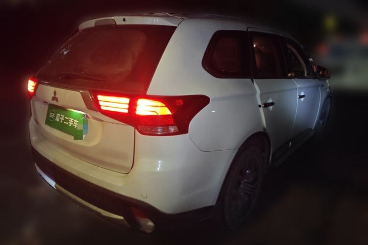 Used Mitsubishi Outlander 2016 2.4L 4x4 Elite Edition 5 Seats