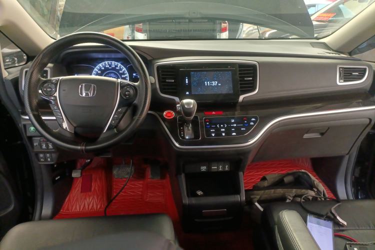 Used Honda Odyssey 2018 2.4L Luxury Edition Center Console