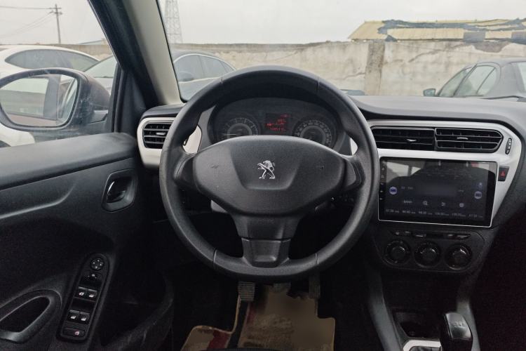 Used Peugeot 301 2014 1.6L Manual Comfort Edition
