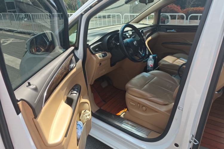 Used Buick GL8 2017 ES 28T Luxury Model China V Standard