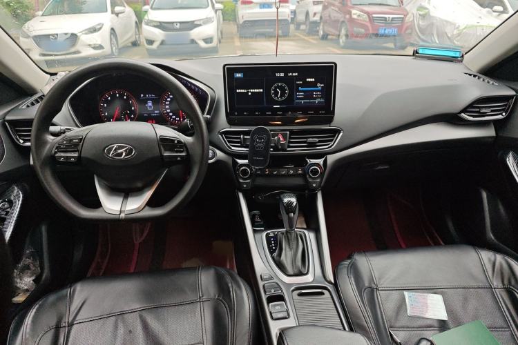 Used Hyundai Lafesta 2019 240TGDi Comfort Edition China V Standard Interior 2
