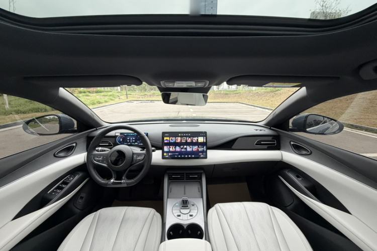 Used BYD Seal 06 New Energy 2024 DM-i 120KM Luxury Model Interior 4