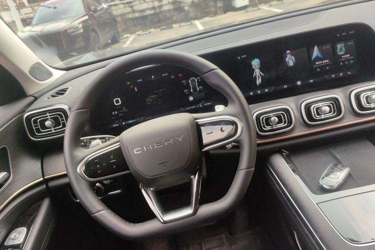 Used Chery Tiggo 9 2023 2.0T Dual-Clutch Two-Wheel Drive Leading Edition 5 Seats
