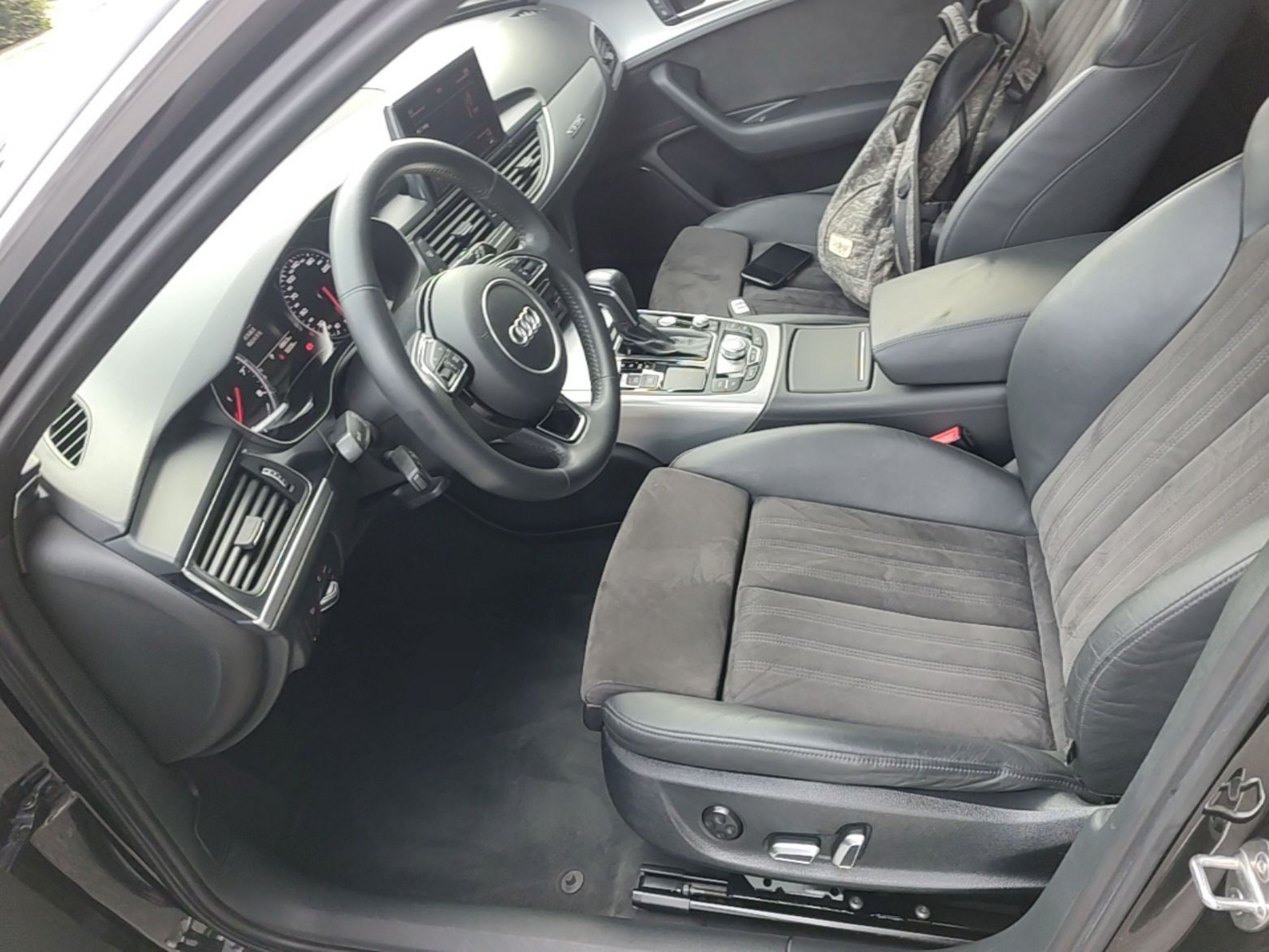 Interior delantero