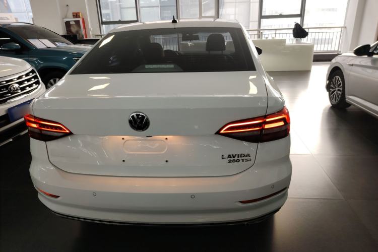 Used Volkswagen Lavida 2019 280TSI DSG Luxury Edition China VI Standard Rear