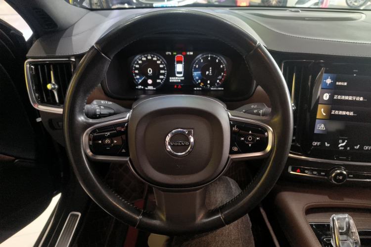 Used Volvo S90 2021 B5 Zhiyuan Luxury Edition