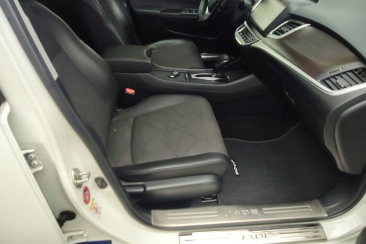 Used Honda Jade 2016 1.8L Automatic Comfort Elite Version 5 Seats
