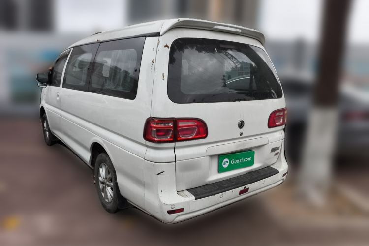 Used FORTHING Lingzhi 2017 M5L 1.6L 7-Seater Comfort Model
